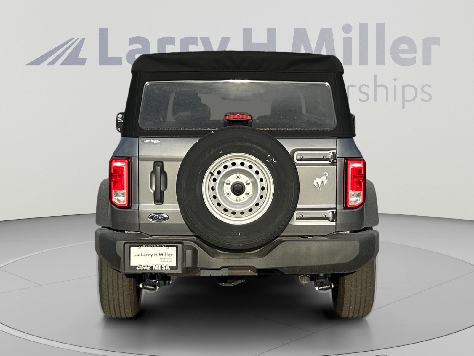 New 2025 Ford Bronco 4-Door AWD/4WD image 4