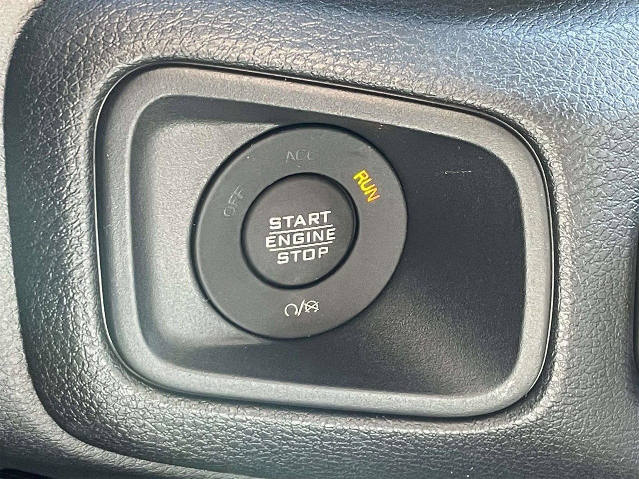 New 2026 Jeep Wrangler Unlimited Sport image 17