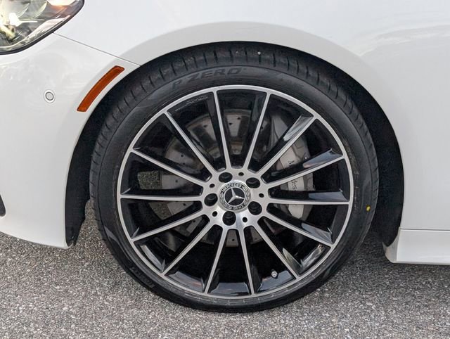 Used 2023 Mercedes-Benz E 450 Cabriolet image 4