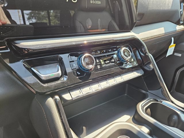 New 2026 GMC Sierra 3500 AT4 w/ AT4 Premium Plus Package AWD/4WD image 31