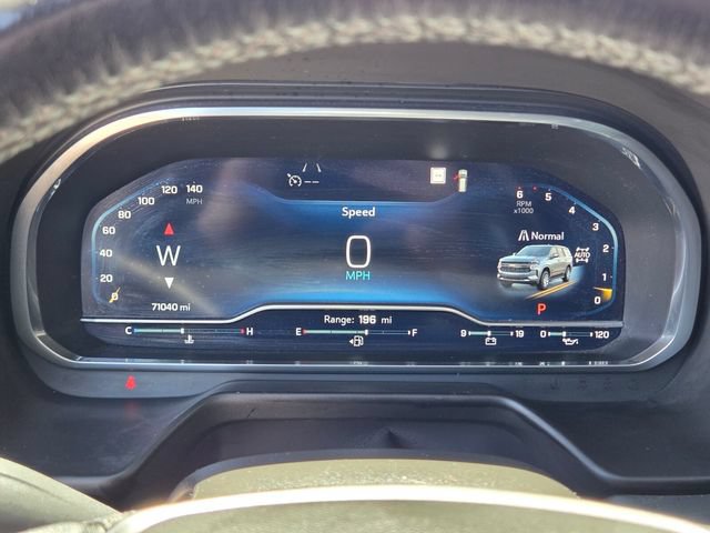 Certified 2022 Chevrolet Suburban Z71 w/ Luxury Package AWD/4WD image 20