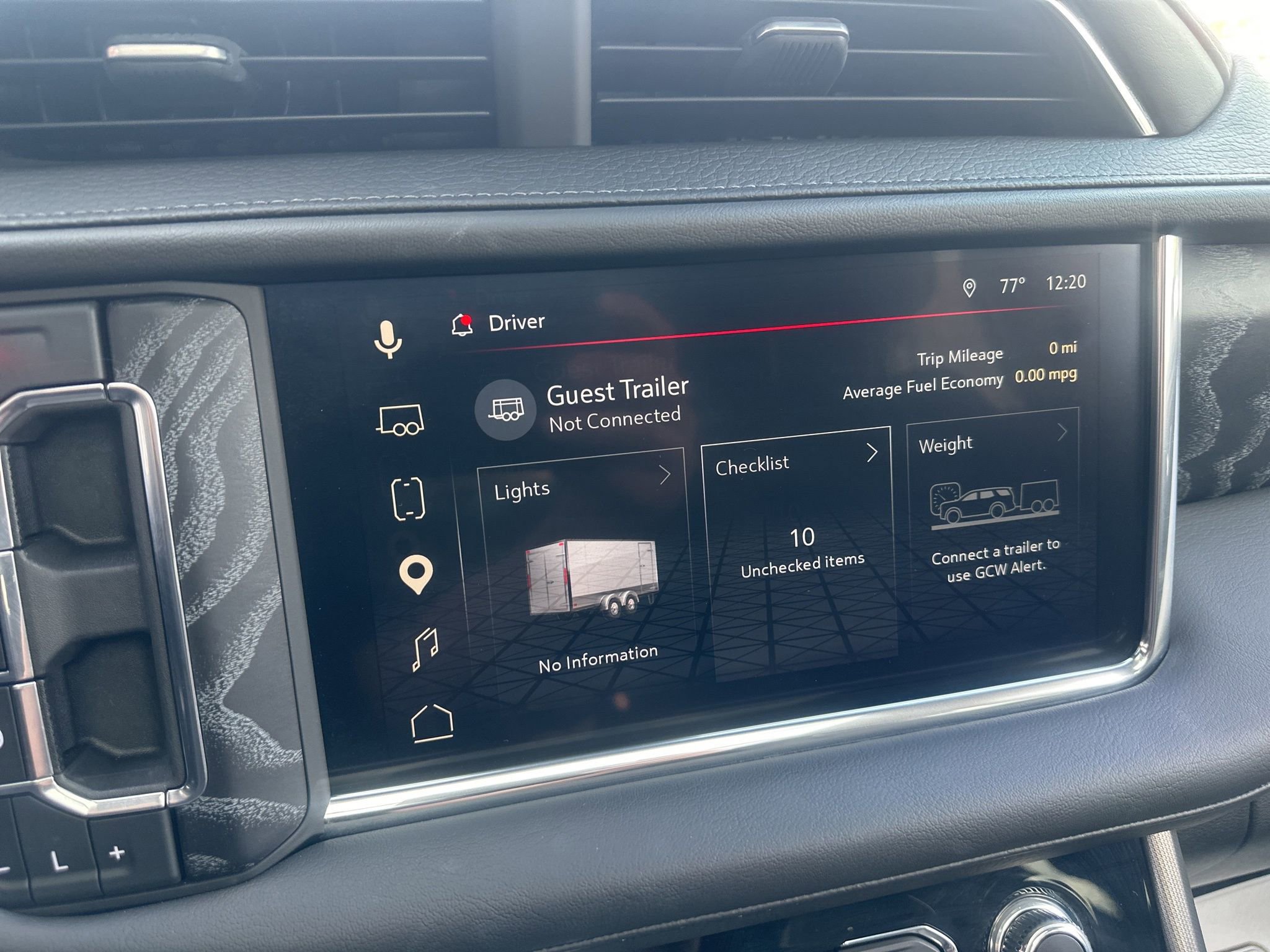 Used 2023 GMC Yukon XL Denali w/ Advanced Technology Package image 34