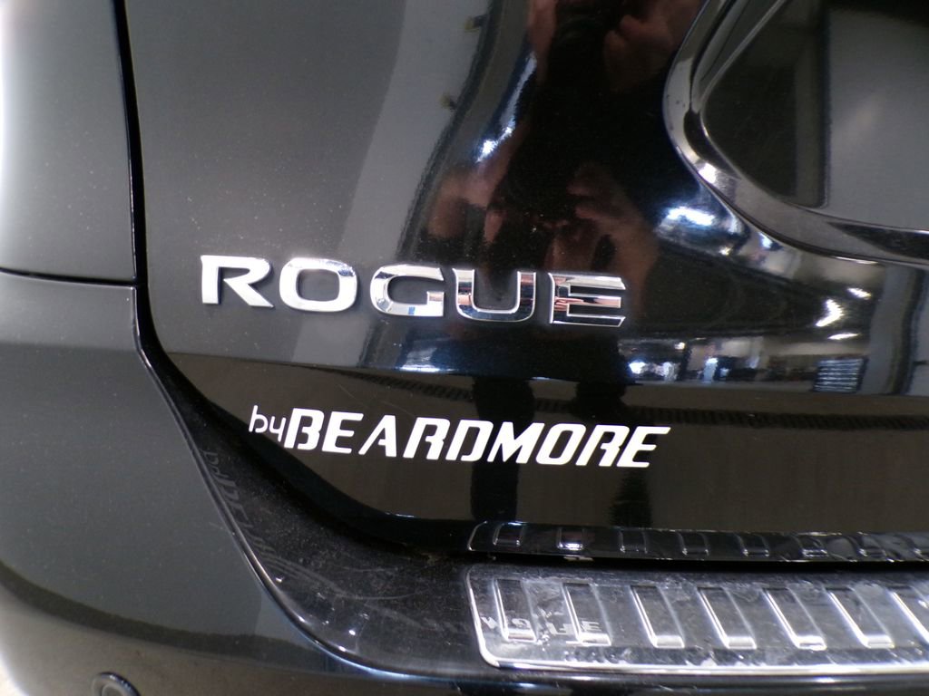 Used 2019 Nissan Rogue SV w/ Premium Package AWD/4WD image 4