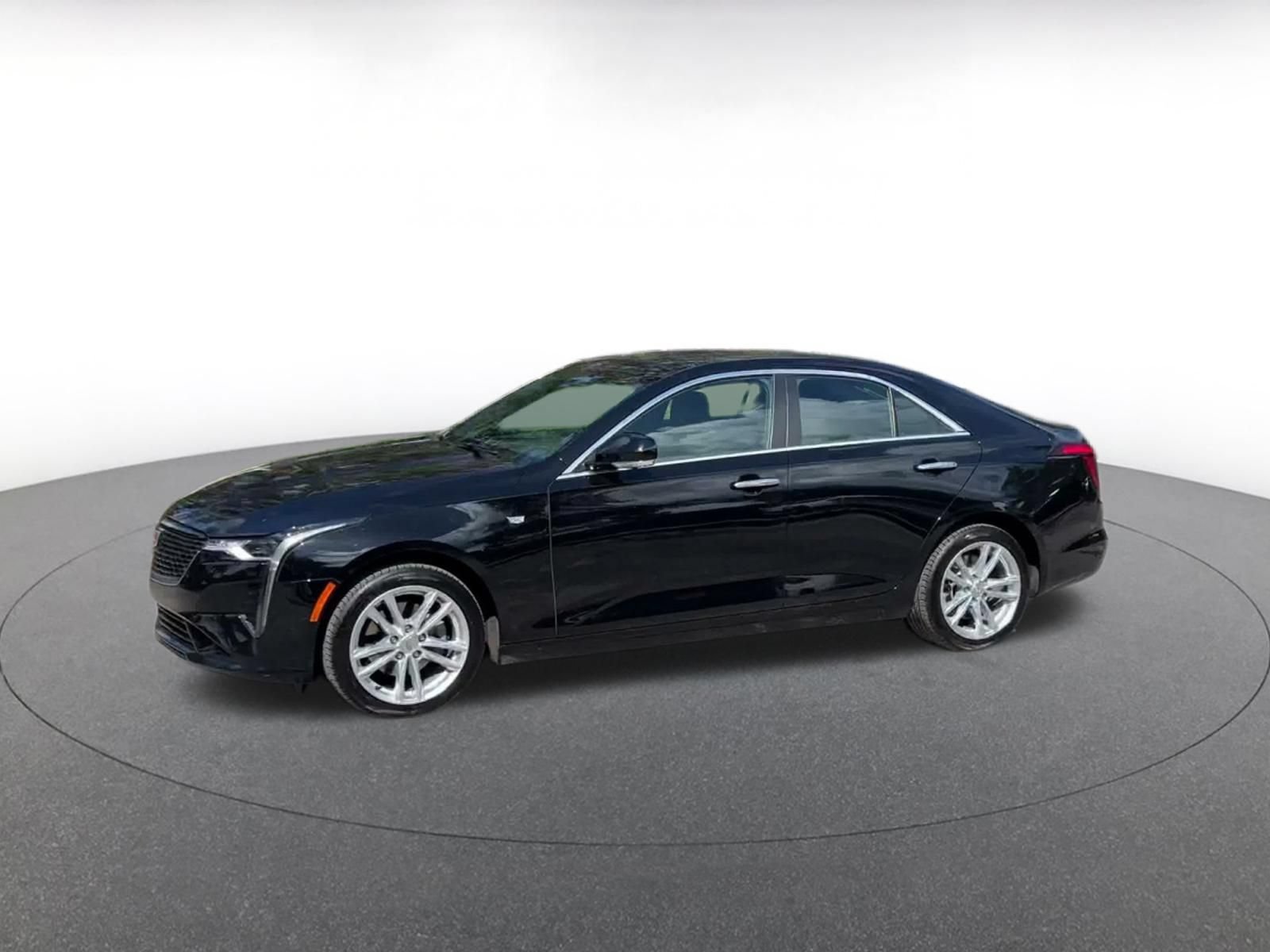 Used 2026 Cadillac CT4 Luxury AWD/4WD image 6