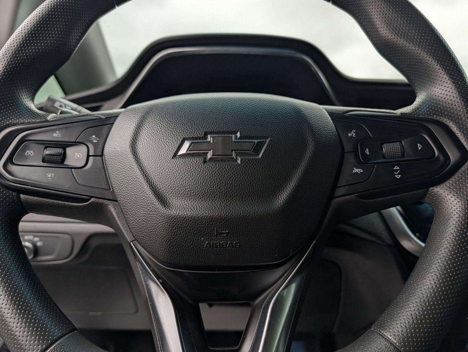 Used 2023 Chevrolet Bolt LT w/ Driver Confidence Package image 28
