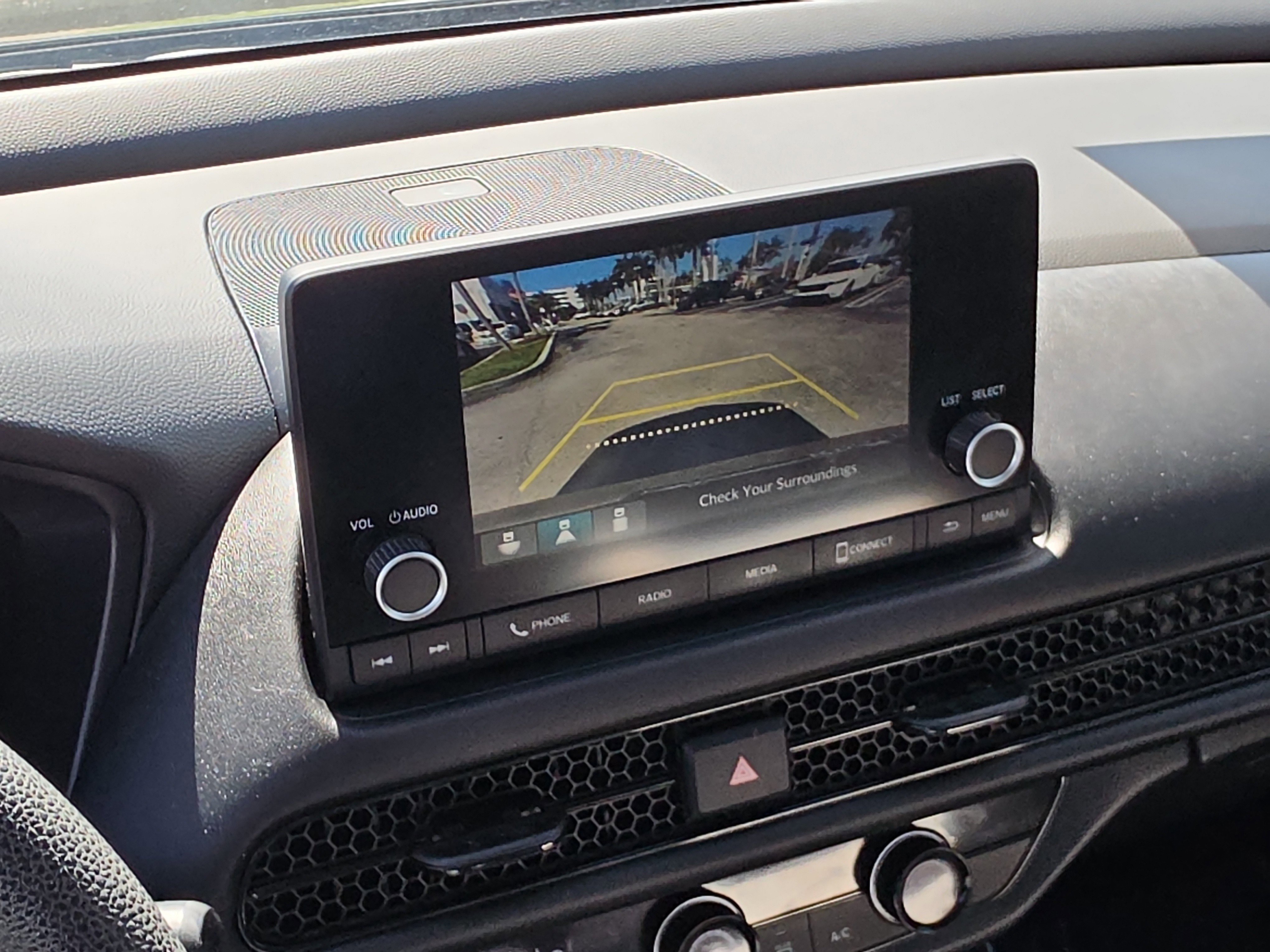 Certified 2023 Honda HR-V LX image 22