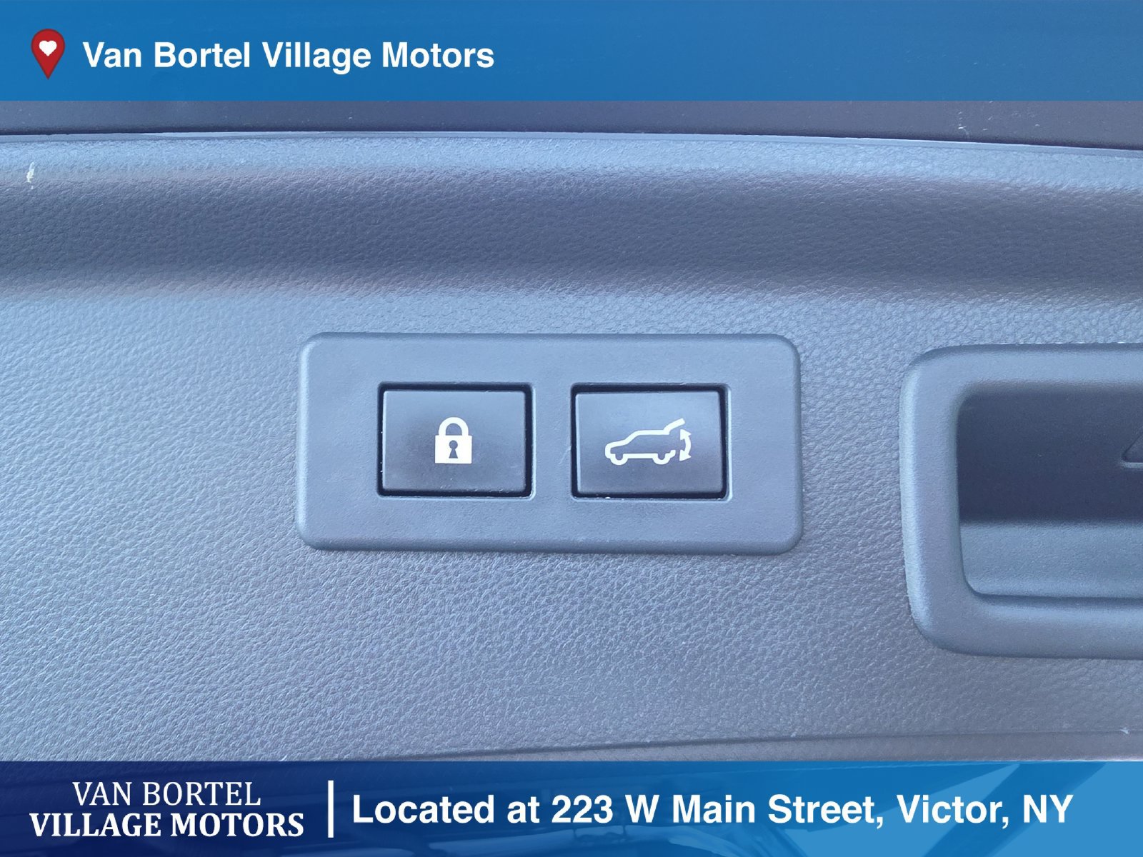 Used 2020 Subaru Forester Touring AWD/4WD image 31