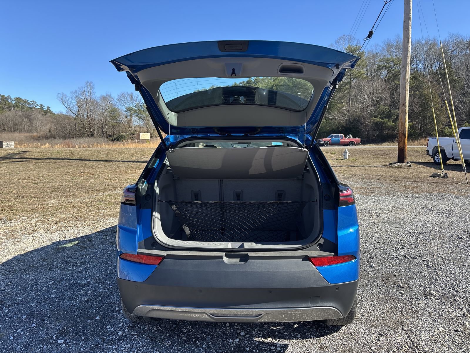 Used 2022 Chevrolet Bolt EUV Premier w/ Sun & Sound Package FWD image 23