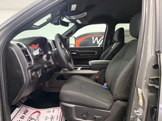 New 2026 RAM 2500 Big Horn AWD/4WD image 8