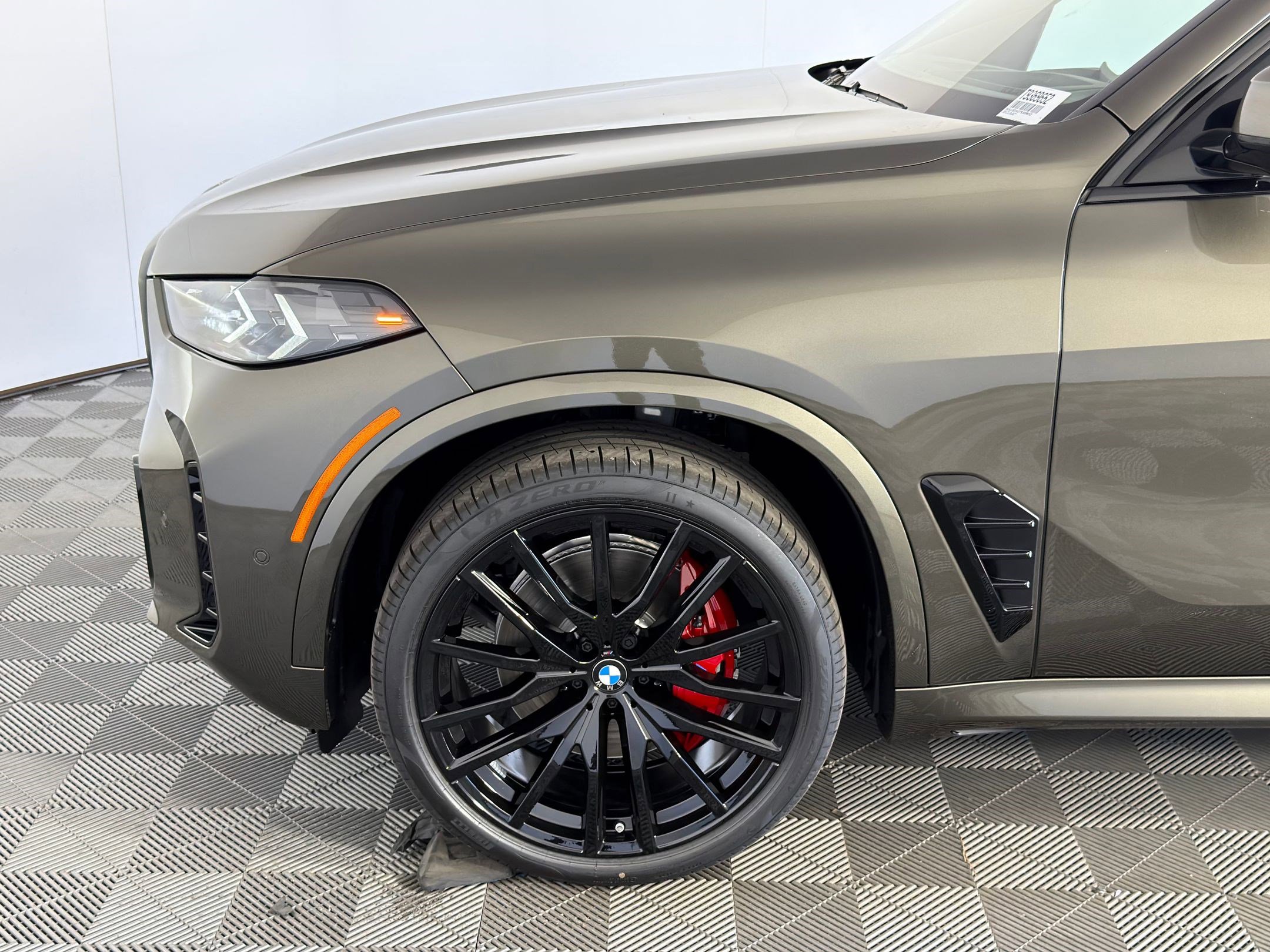 New 2026 BMW X5 xDrive40i w/ M Sport Package image 10