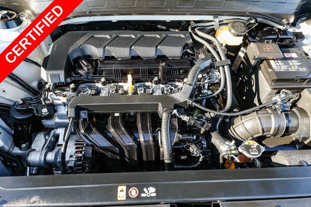 Certified 2025 Hyundai Venue SEL FWD image 12
