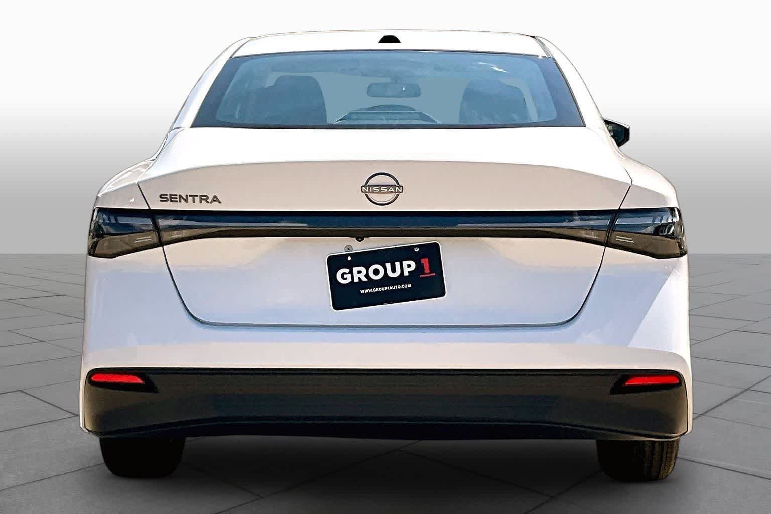 New 2027 Nissan Sentra S w/ Floor Mat Package FWD image 4