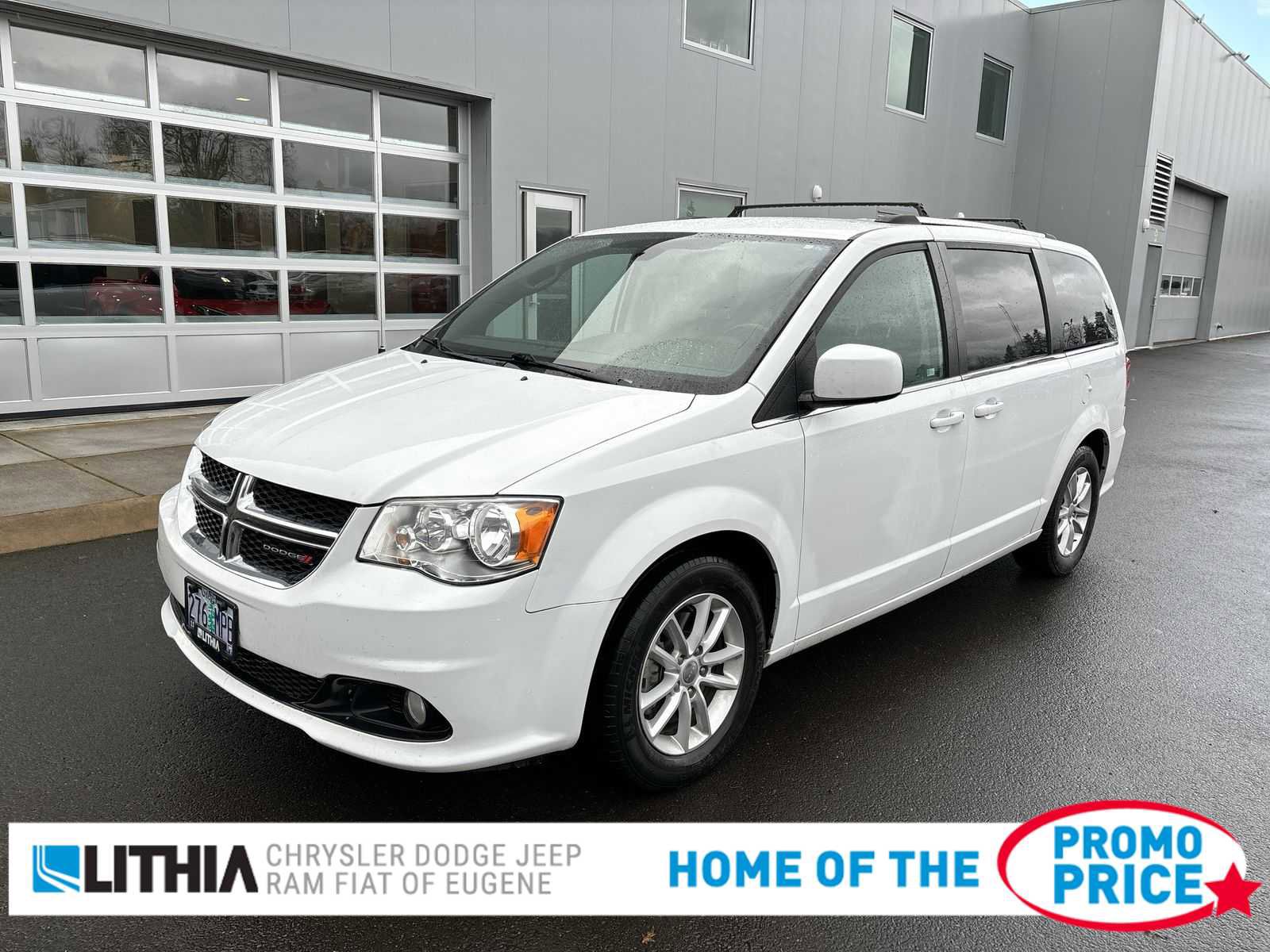 Used 2019 Dodge Grand Caravan SXT image 1