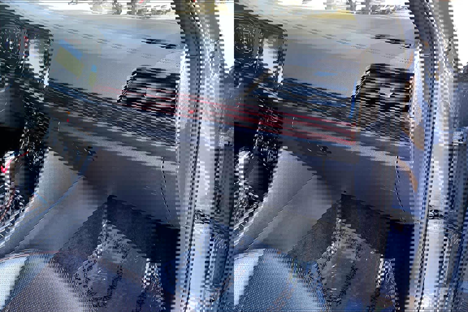 Used 2024 Volkswagen Jetta GLI Autobahn image 19