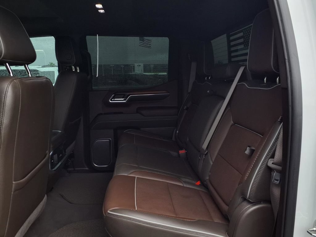 Certified 2024 GMC Sierra 1500 Denali w/ Denali Reserve Package AWD/4WD image 17