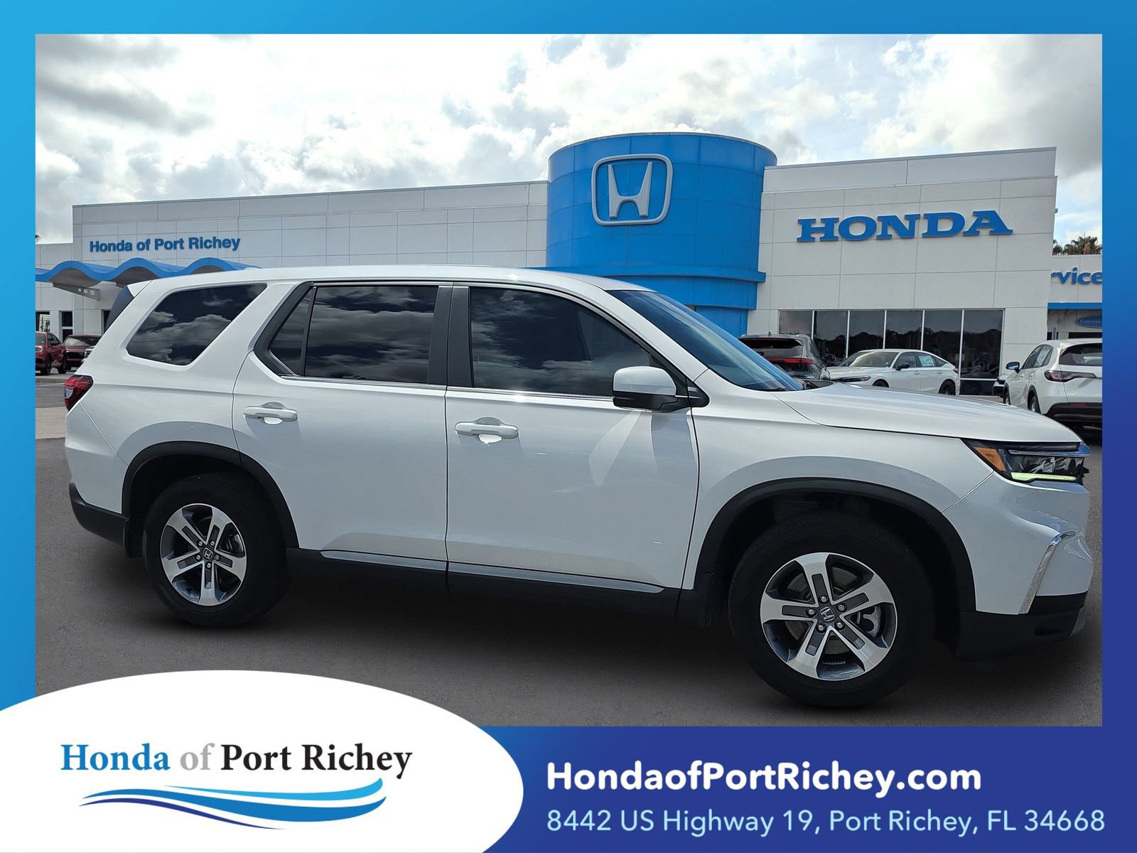 Certified 2025 Honda Pilot EX-L image 1