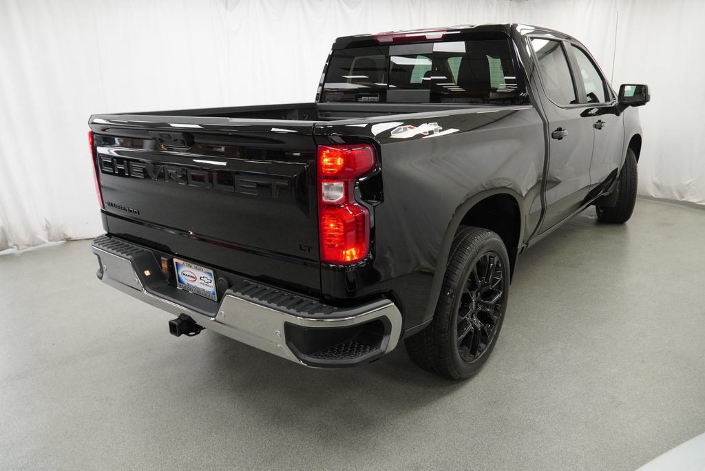 New 2026 Chevrolet Silverado 1500 LT w/ Safety Package AWD/4WD image 3