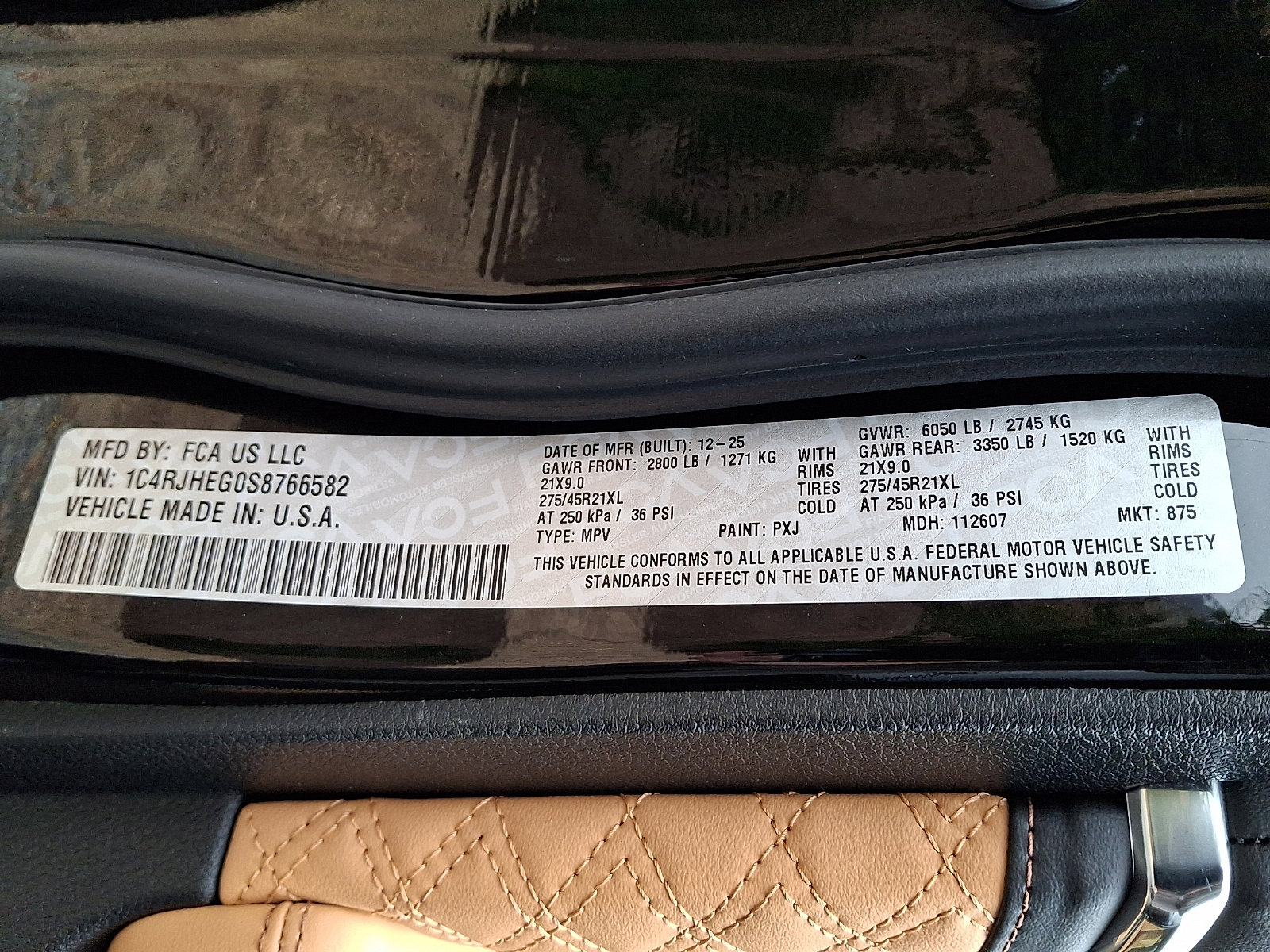 New 2025 Jeep Grand Cherokee Summit w/ Obsidian Package image 19