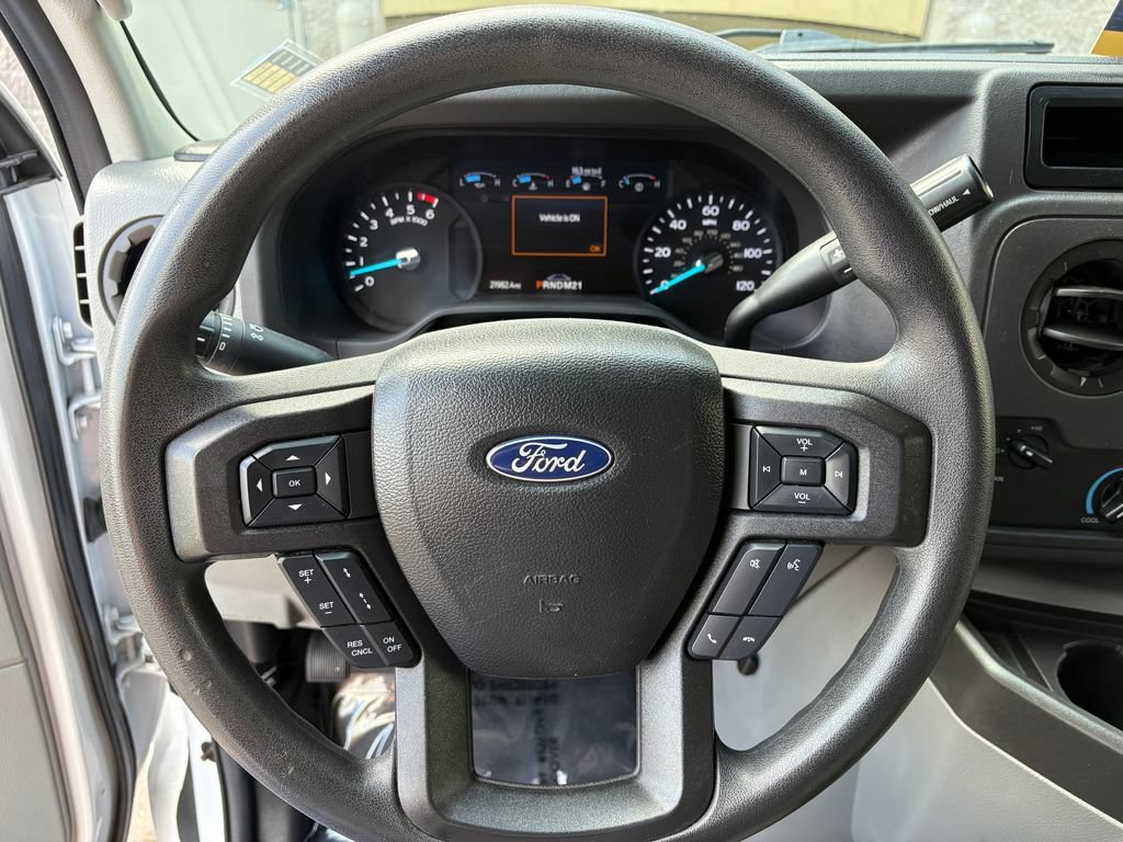 Used 2023 Ford E-450 and Econoline 450 Super Duty w/ Driver's Safety Package RWD image 15