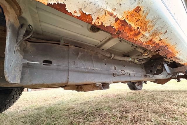 Used 2006 Chevrolet Silverado 2500 LT AWD/4WD image 14