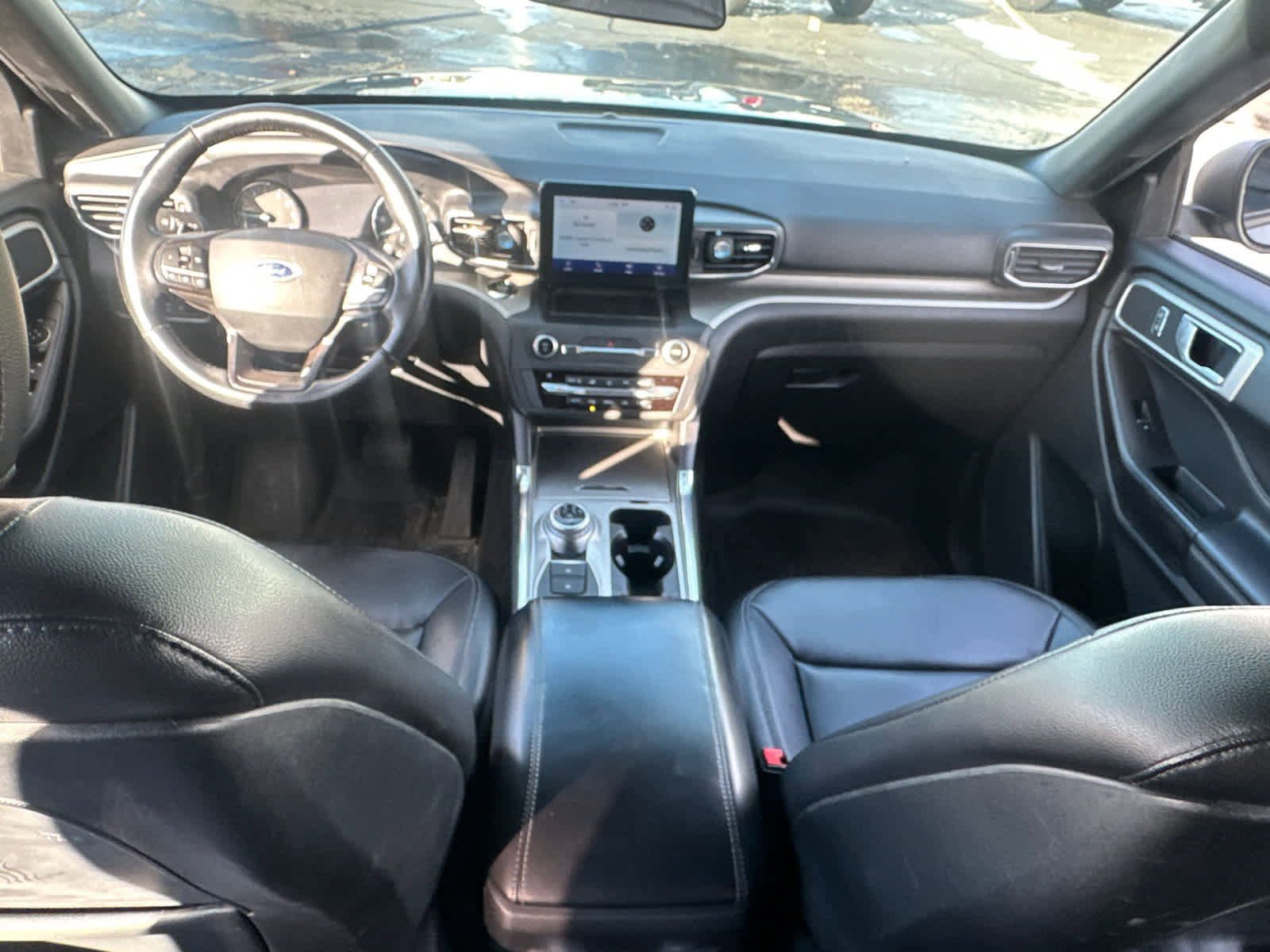 Certified 2020 Ford Explorer XLT w/ Equipment Group 202A image 15