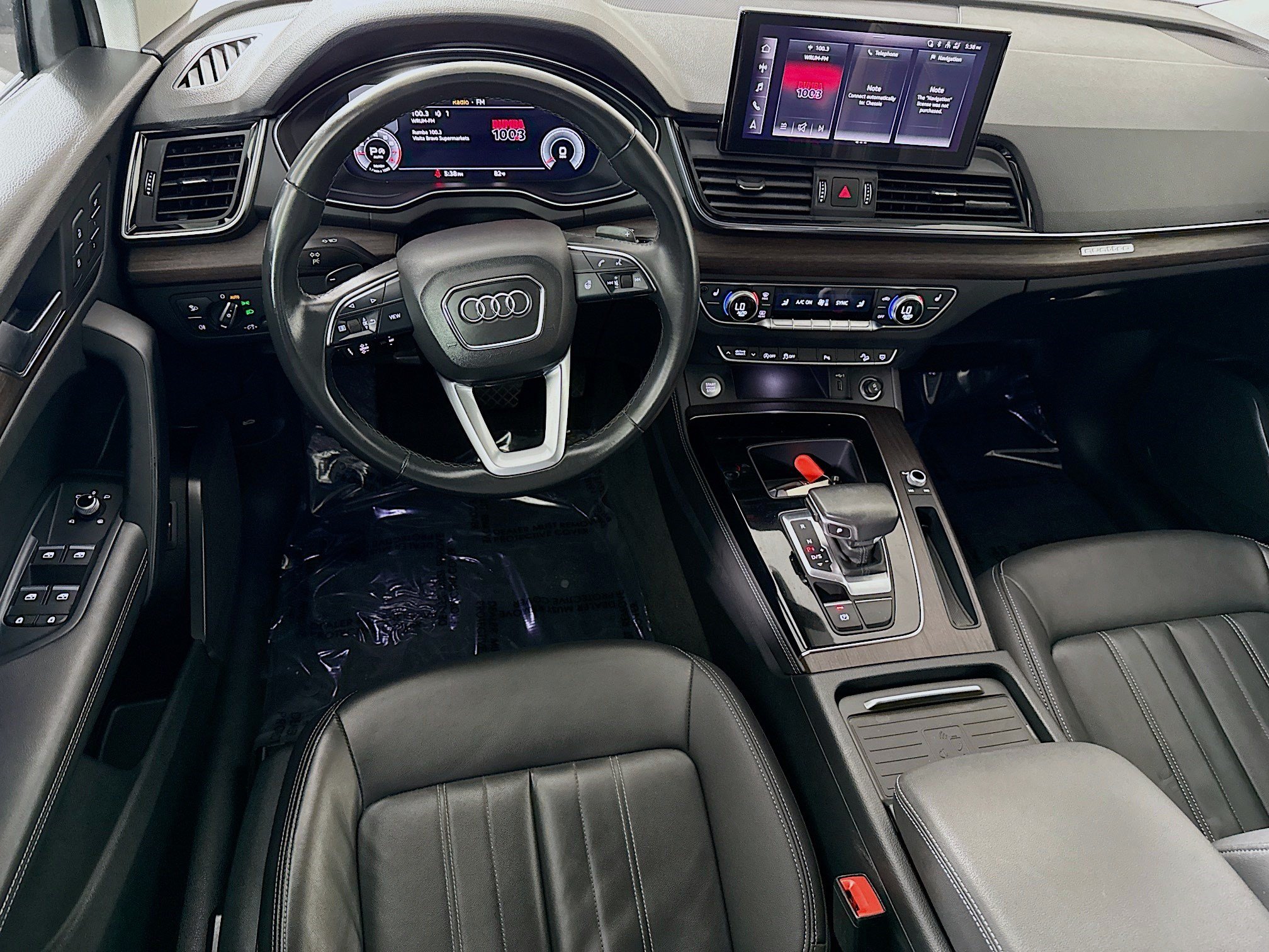 Used 2021 Audi Q5 2.0T Premium Plus w/ Premium Plus Package AWD/4WD image 17