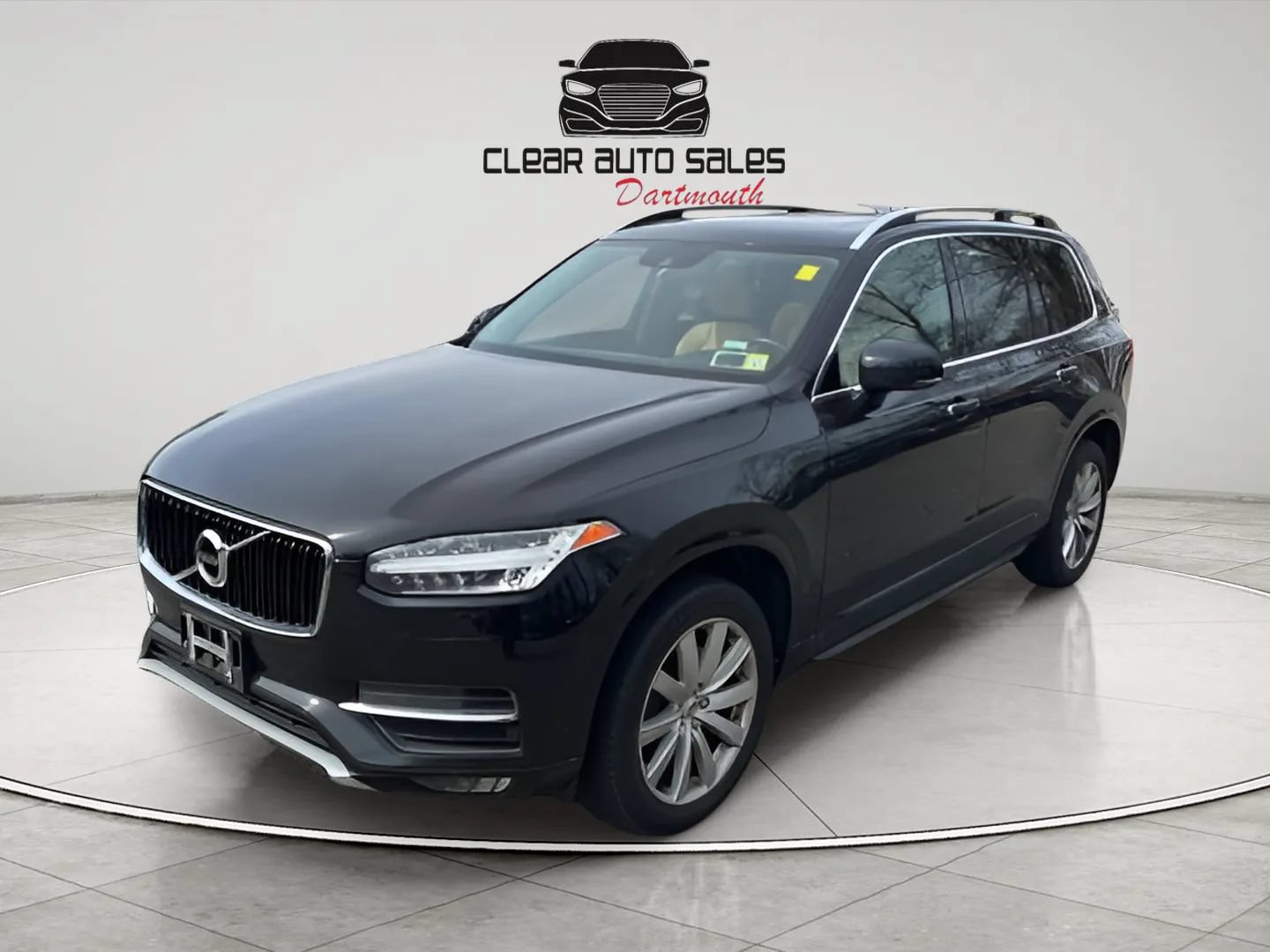 Used 2016 Volvo XC90 T6 Momentum AWD/4WD image 2
