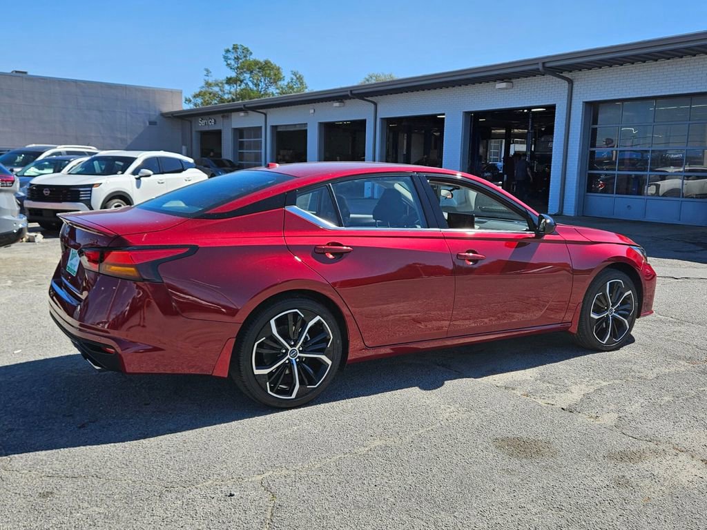 New 2025 Nissan Altima 2.5 SR w/ SR Premium Package image 12