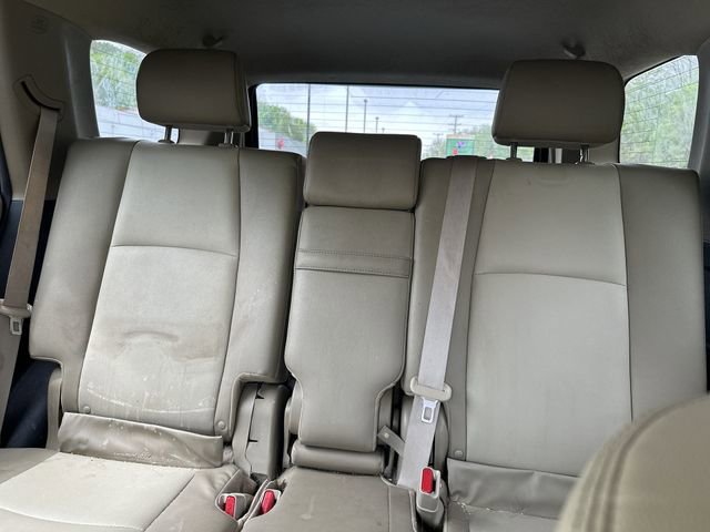 Used 2021 Toyota 4Runner SR5 Premium w/ Moonroof Package AWD/4WD image 28