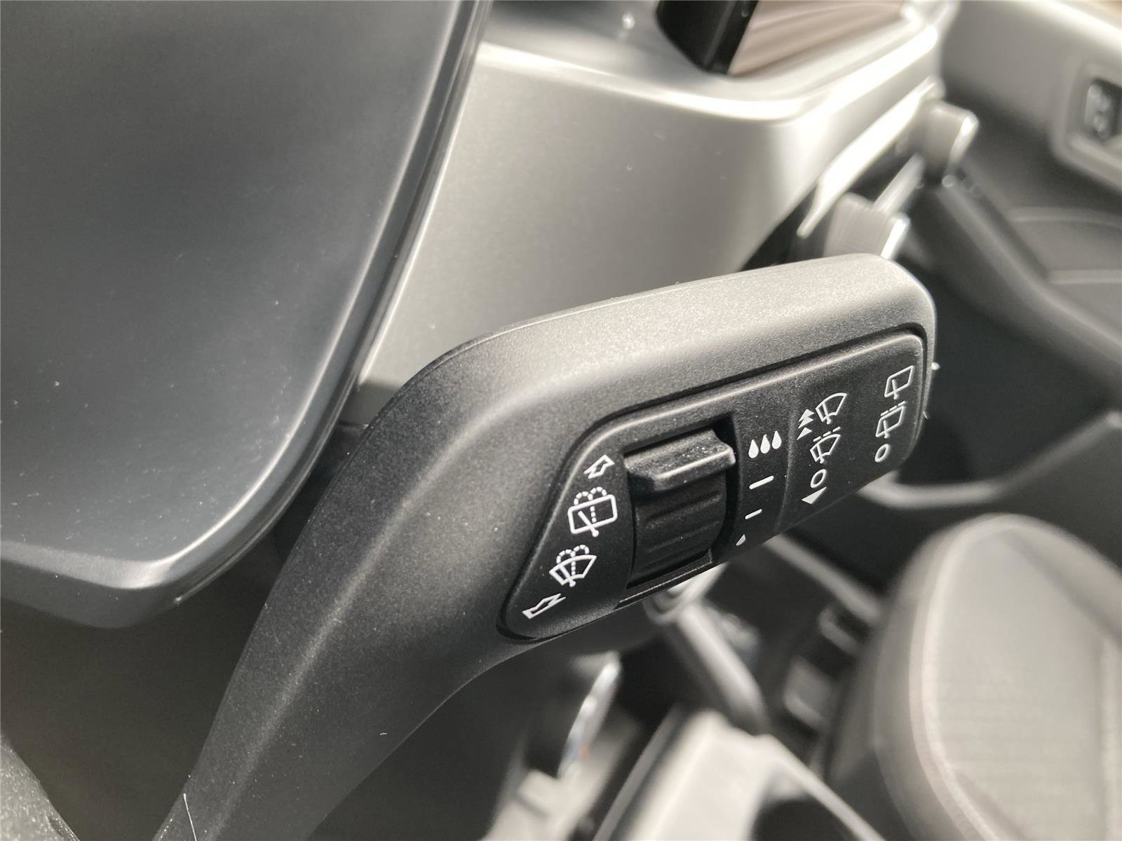 Used 2025 Ford Escape Active image 21