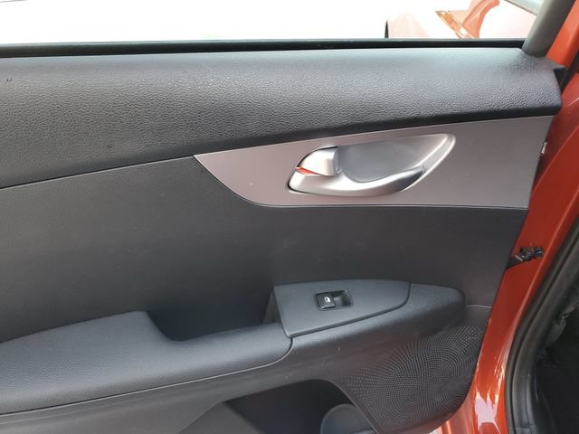 Certified 2023 Kia Forte LXS w/ LXS Technology Package FWD image 9