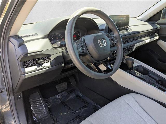Used 2018 Honda Civic EX-L image 10