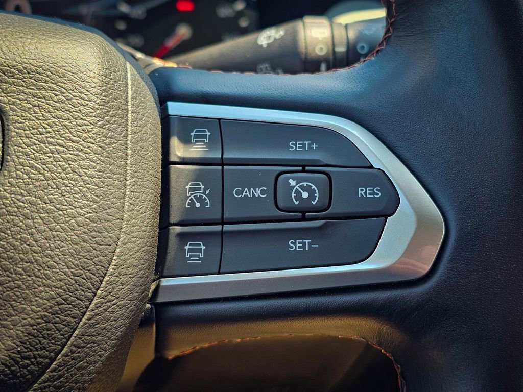 Certified 2022 Jeep Compass Limited AWD/4WD image 19