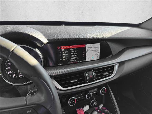 Used 2018 Alfa Romeo Stelvio Ti Sport image 12