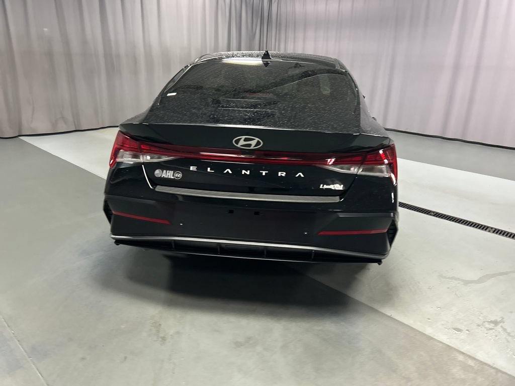 Used 2024 Hyundai Elantra Limited FWD image 6