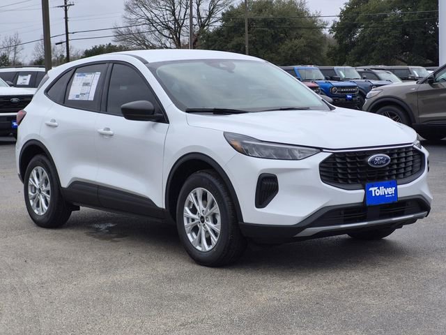 New 2026 Ford Escape Active FWD image 2
