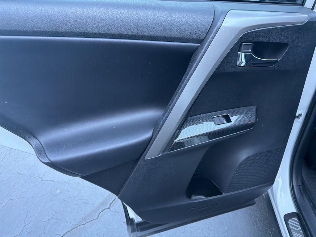 Used 2018 Toyota RAV4 Adventure image 10