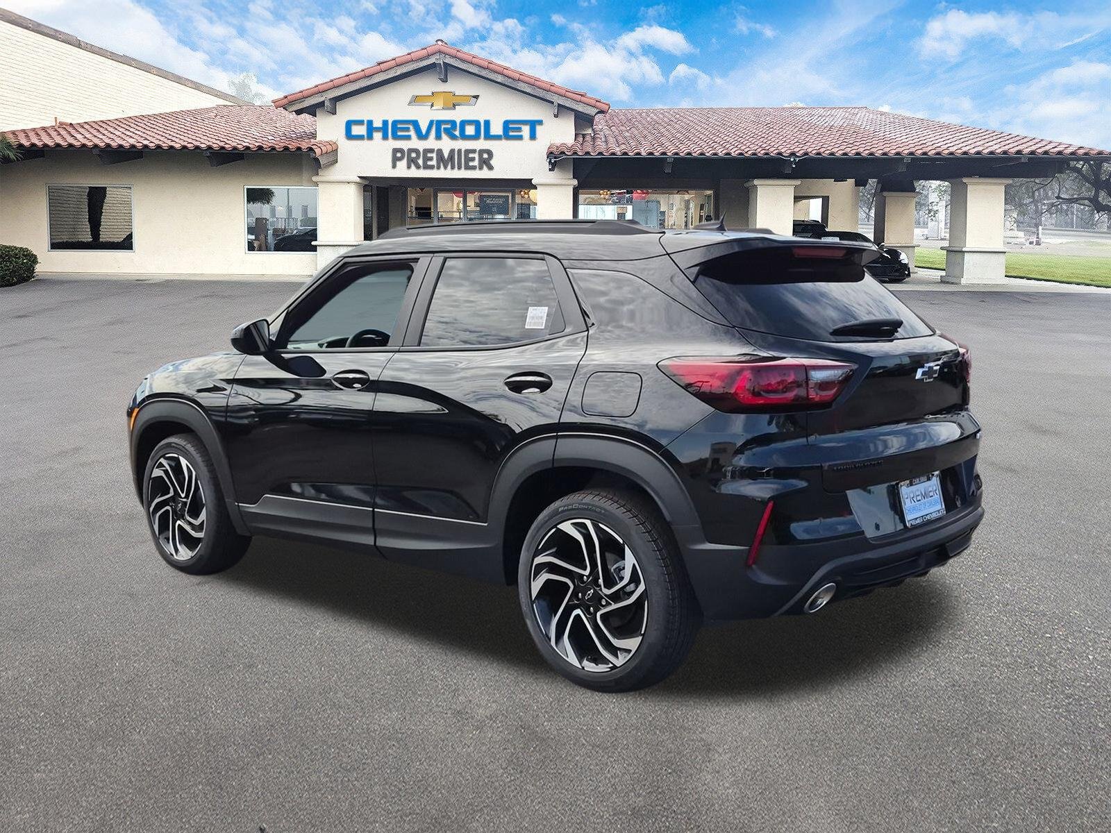 New 2026 Chevrolet TrailBlazer RS w/ Driver Confidence Package FWD image 6