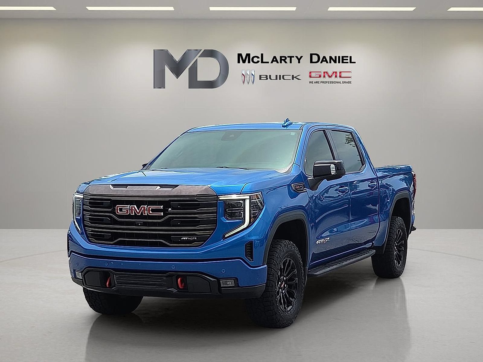 Certified 2022 GMC Sierra 1500 AT4X AWD/4WD image 3