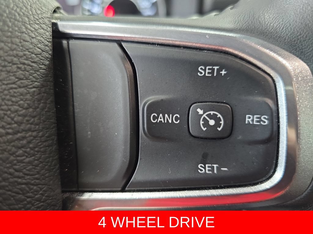 Used 2022 RAM 1500 Laramie AWD/4WD image 18