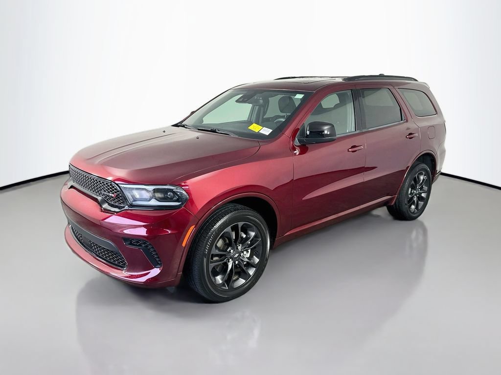 Used 2024 Dodge Durango SXT w/ SXT Blacktop Group AWD/4WD image 3