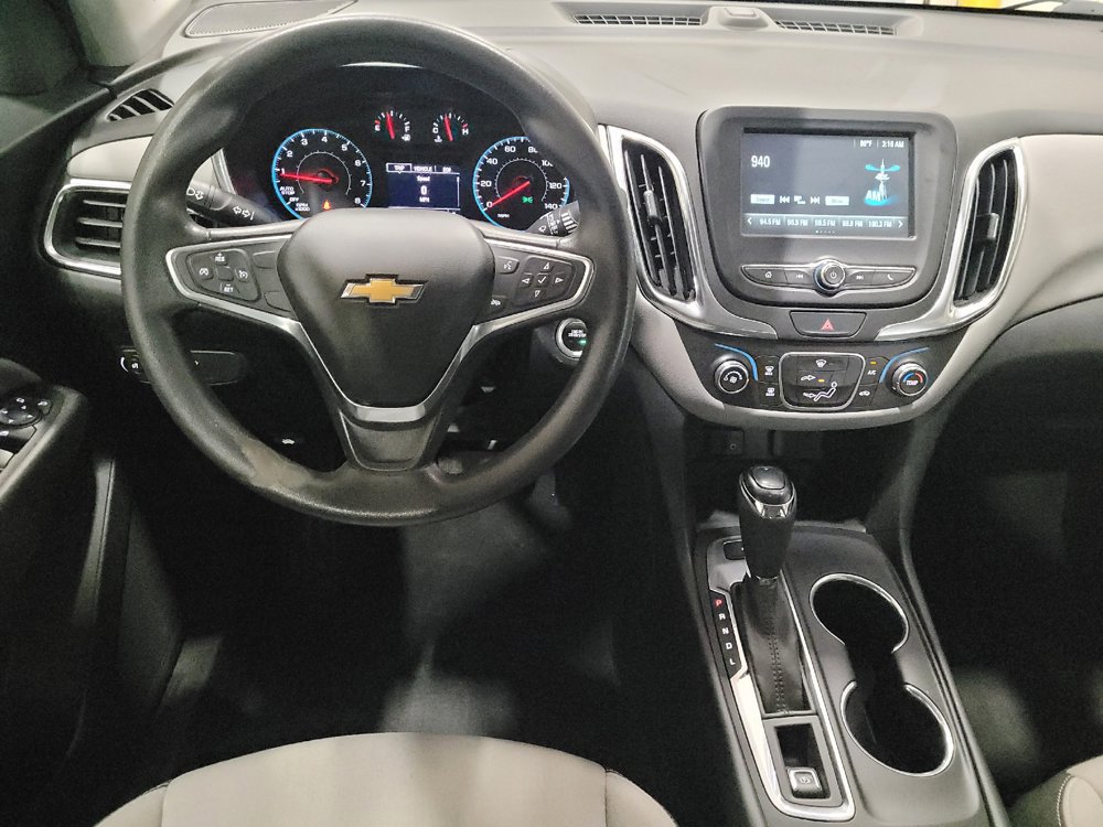 Used 2018 Chevrolet Equinox LS AWD/4WD image 22