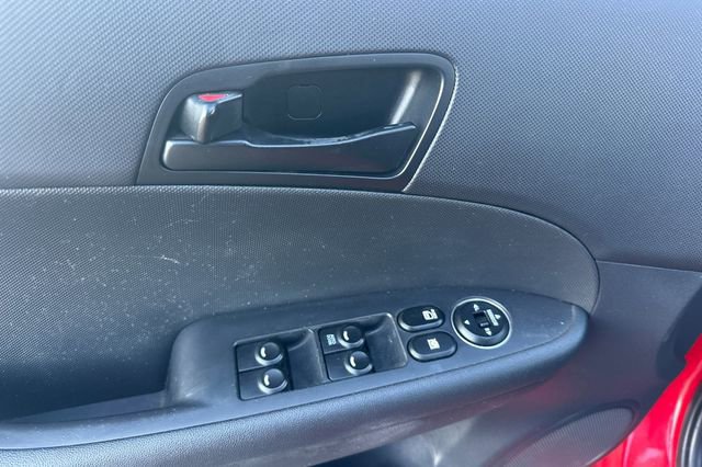 Used 2010 Hyundai Elantra GLS image 12