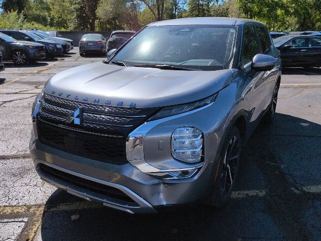 Used 2022 Mitsubishi Outlander SE