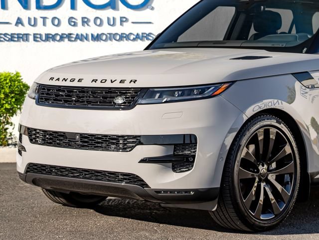 Certified 2026 Land Rover Range Rover Sport SE AWD/4WD image 2