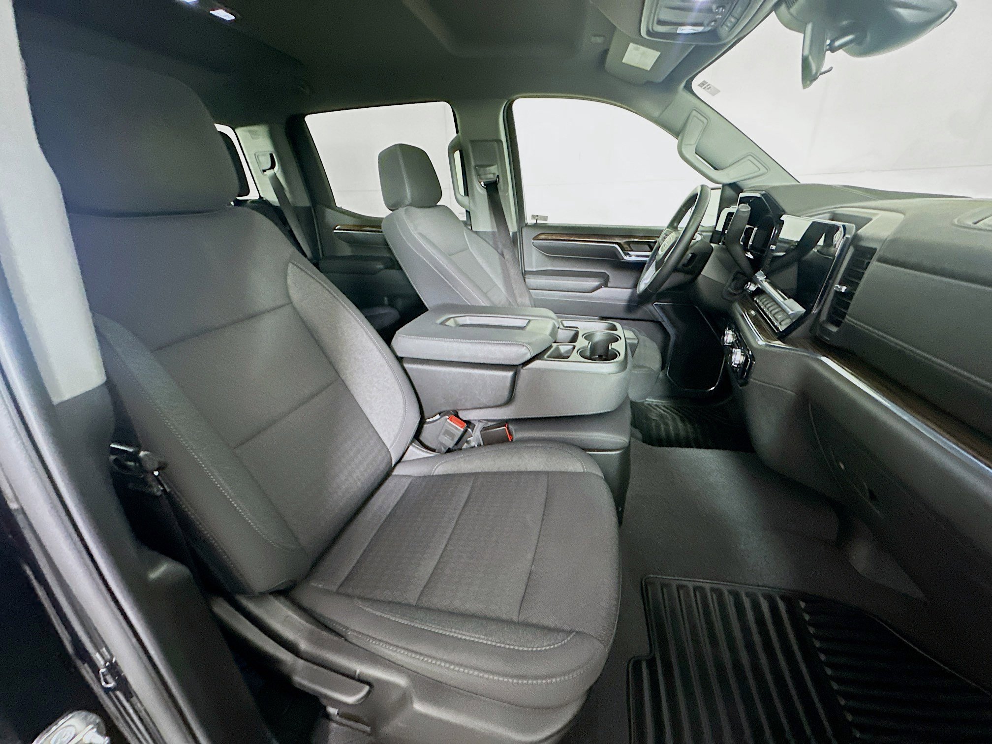 Used 2024 GMC Sierra 1500 Elevation image 29