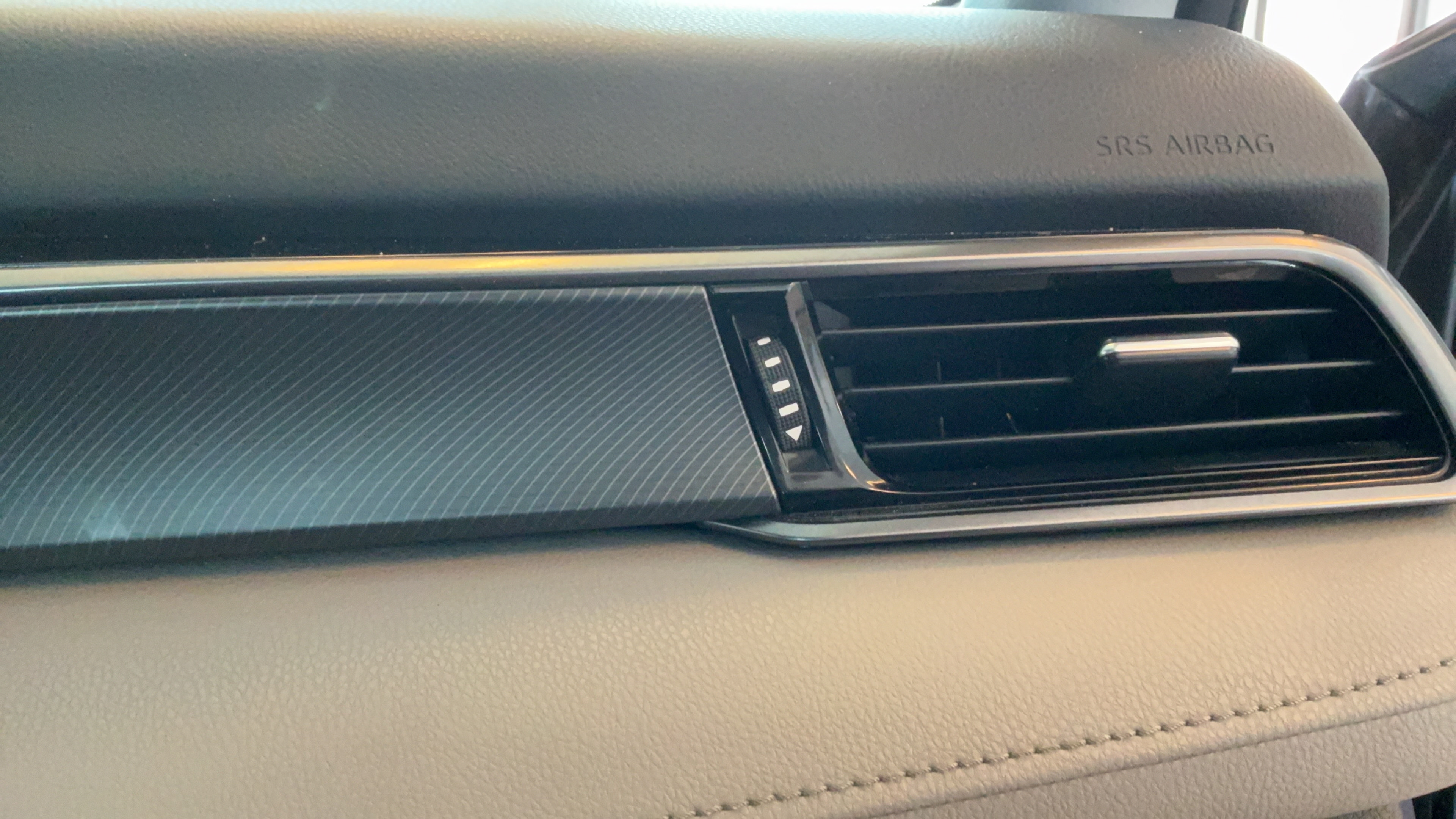 Certified 2023 Toyota Camry LE FWD image 34