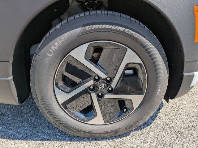 New 2026 Hyundai Ioniq 9 S image 8