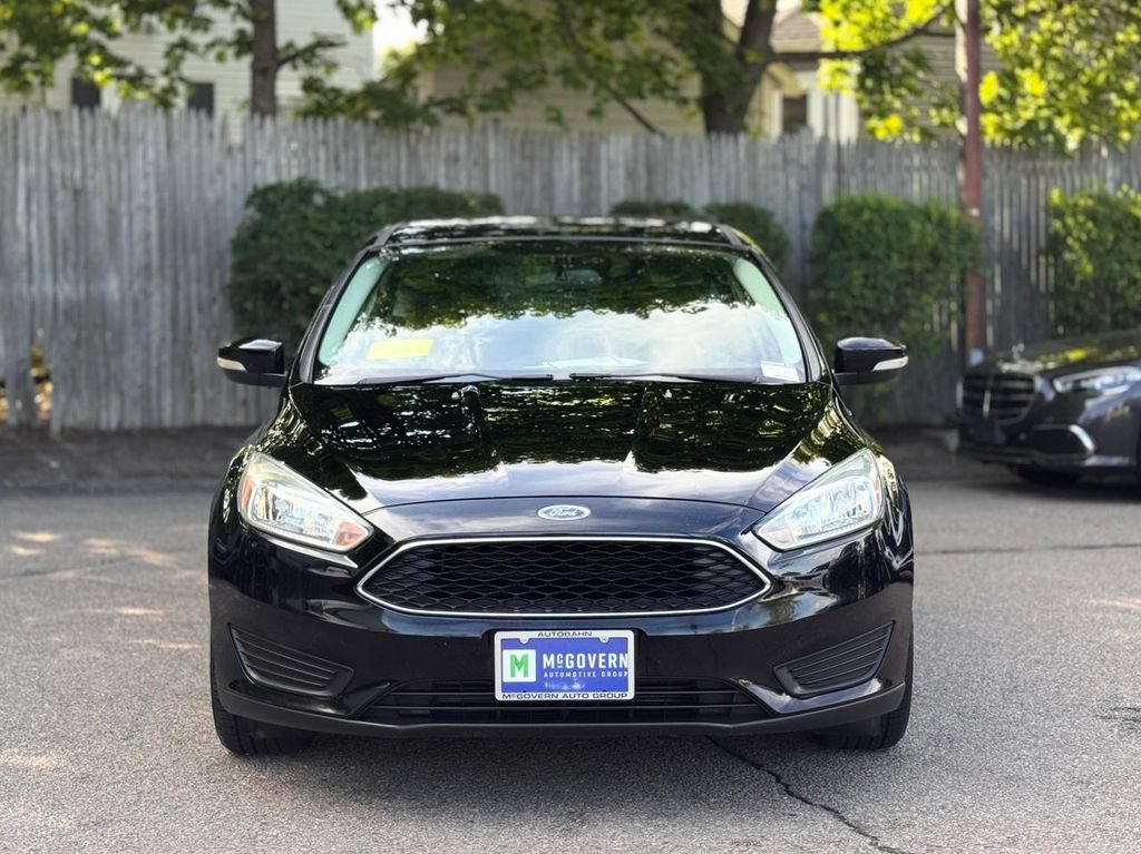 Used 2016 Ford Focus SE FWD image 9