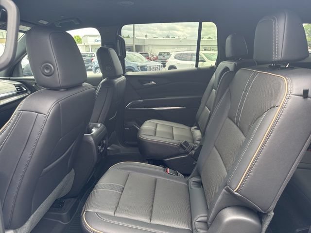 New 2026 Chevrolet Traverse High Country w/ LPO, Floor Liner Package FWD image 10